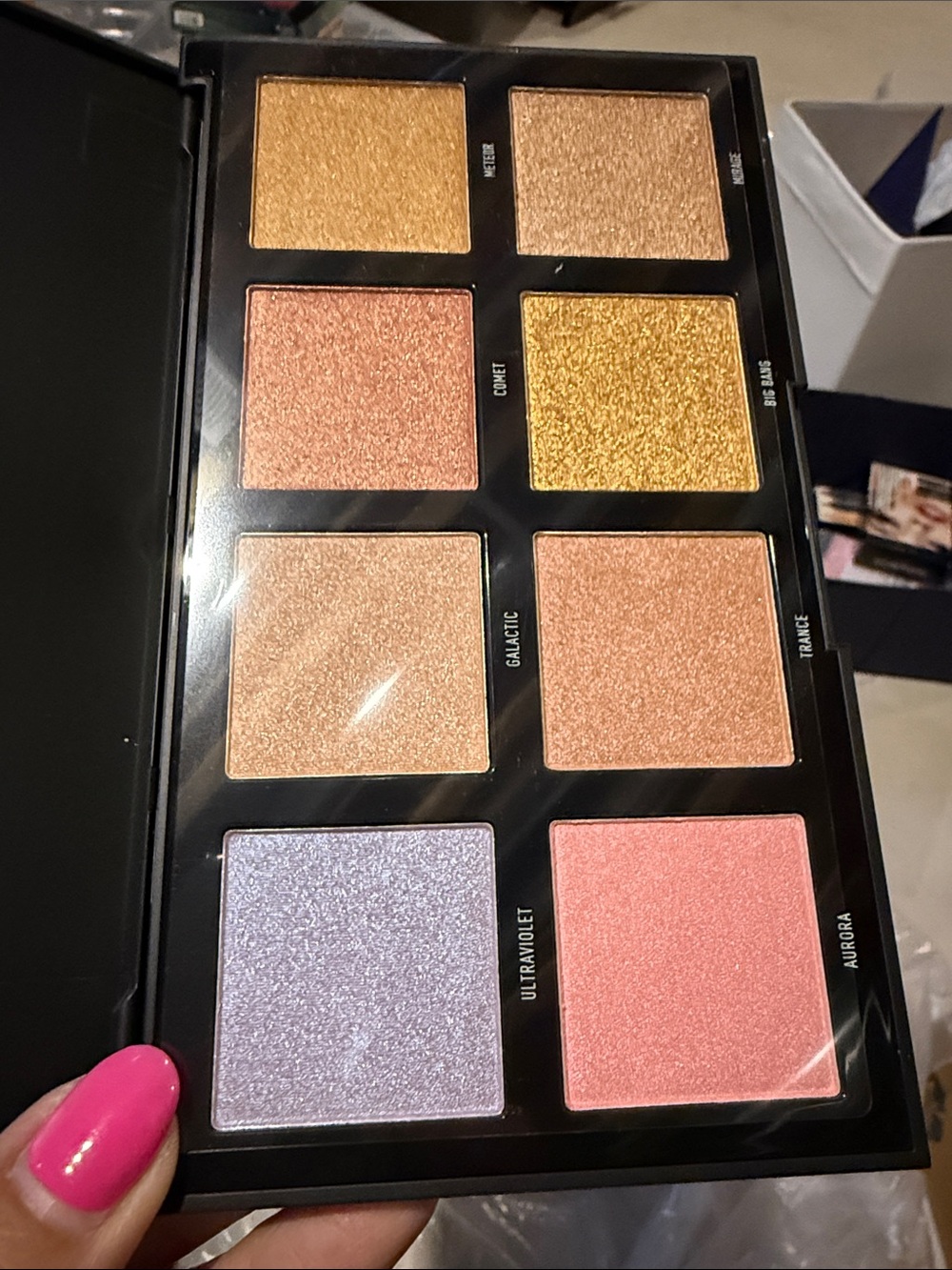 Morphe Glowing Shimmer Palette - Gold, Peach, Coral, Lilac